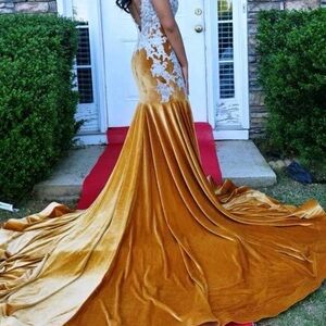 GOLD VELVET PROM DRESS WITH SILVER LACE DESIGNING